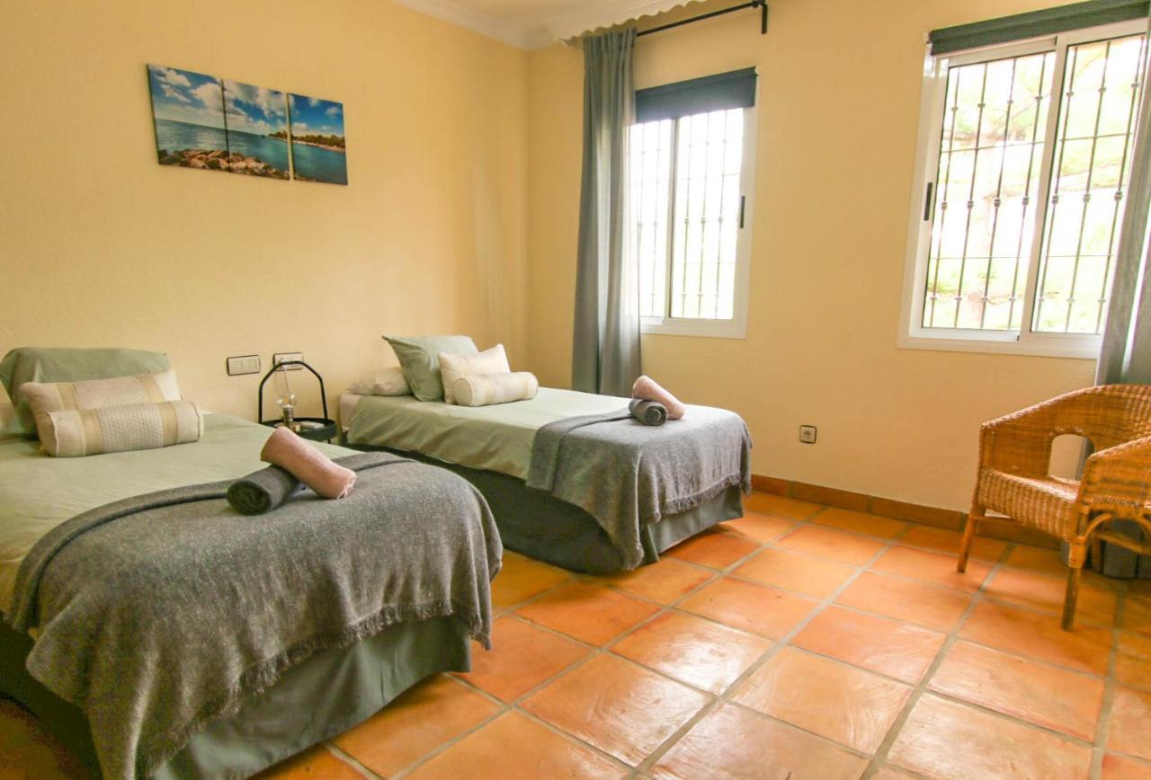 Tess Villa La Favorita Alhaurin de la Torre Bagian luar foto